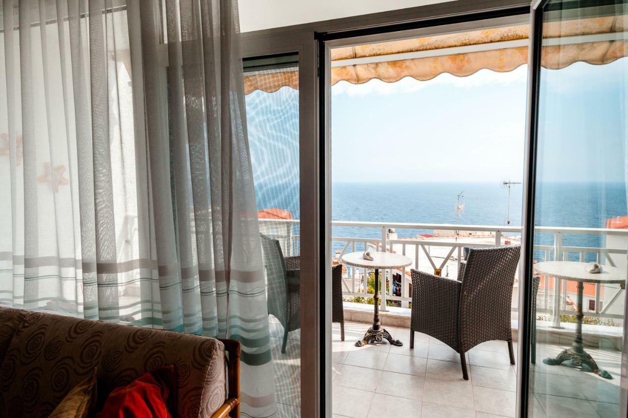 Casa Bianca Μεζονέτα Με Θέα Στη Θάλασσα Lejlighed Neos Marmaras Eksteriør billede